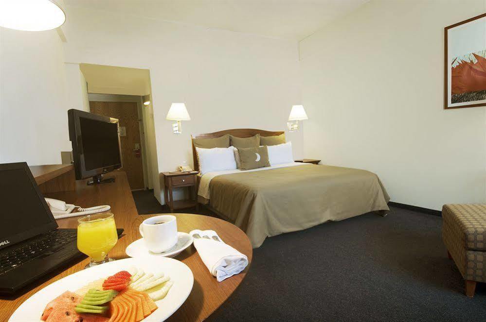 Fiesta Inn Mexicali Eksteriør billede
